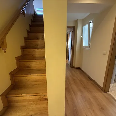 Sp 64 Vut 公寓 卢戈